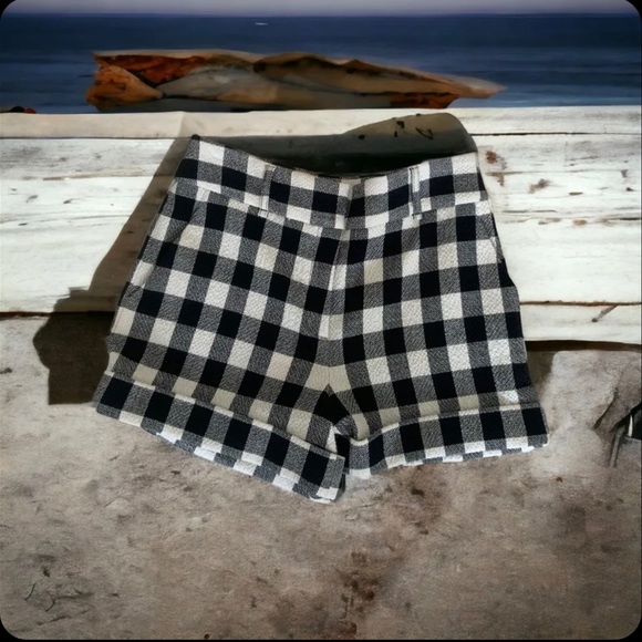 NWT Veronica Beard Carito shorts size 6 - Picture 3 of 8
